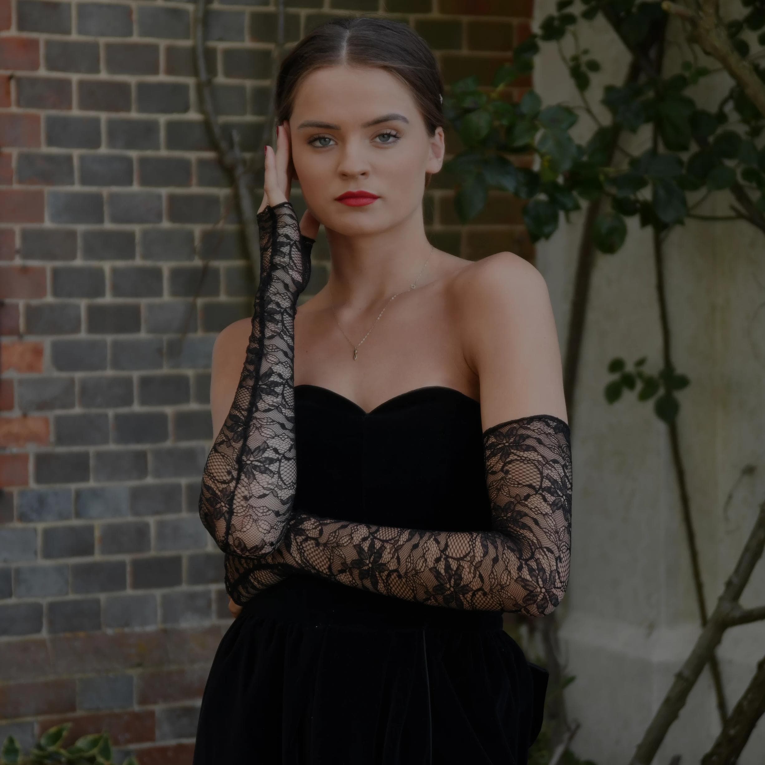 Serena | Fingerless Lace Opera Glove-Cornelia James